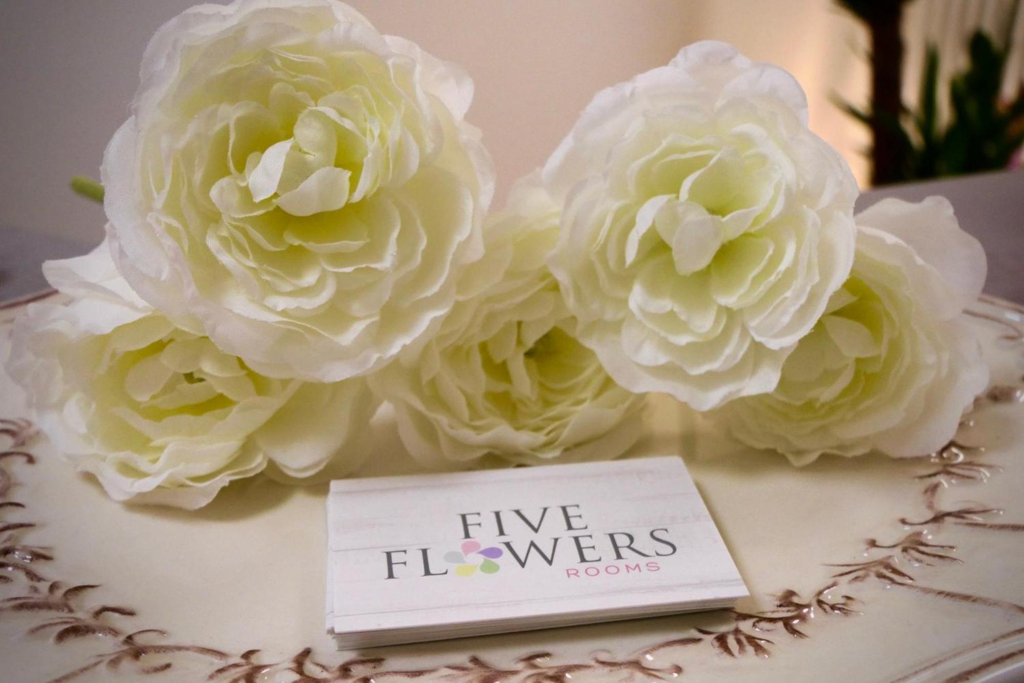 Five Flowers Guest House ترييستي المظهر الخارجي الصورة